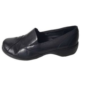 Clarks Black Leather Loafers Size 10